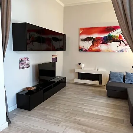 Grazioso In Zona Centrale. * Montecatini Terme